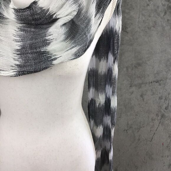 Collection 18 Women’s Heather Grey White Woven Stripe Rectangle Scarf 12x96 - Picture 5 of 16